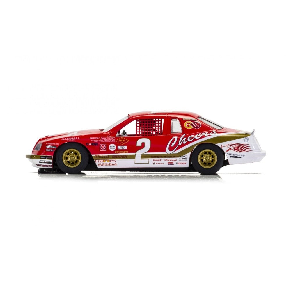 Scalextric C4067 Ford Thunderbird